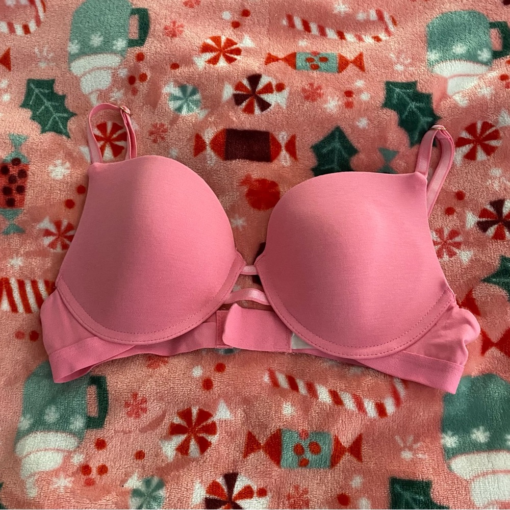 t-shirt bra